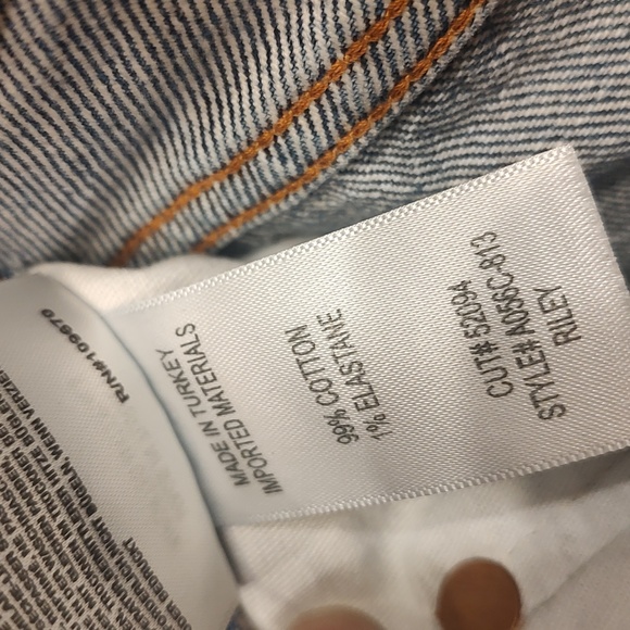 Riley High Rise Straight Crop size 28 - Picture 8 of 9